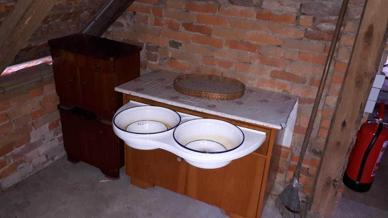 Heuhotel Farm Own Sleeping Bag Free Wifi Hausbreitenbach المظهر الخارجي الصورة